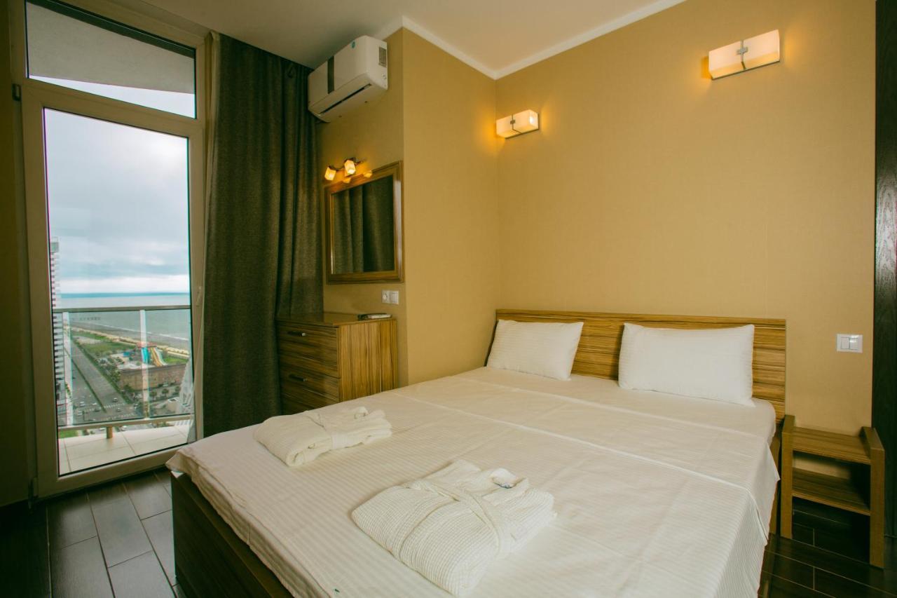 바투미 Panorama Sea Tower 아파트 호텔 외부 사진